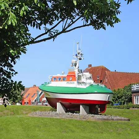Kapitaenskajute, * Dornumersiel